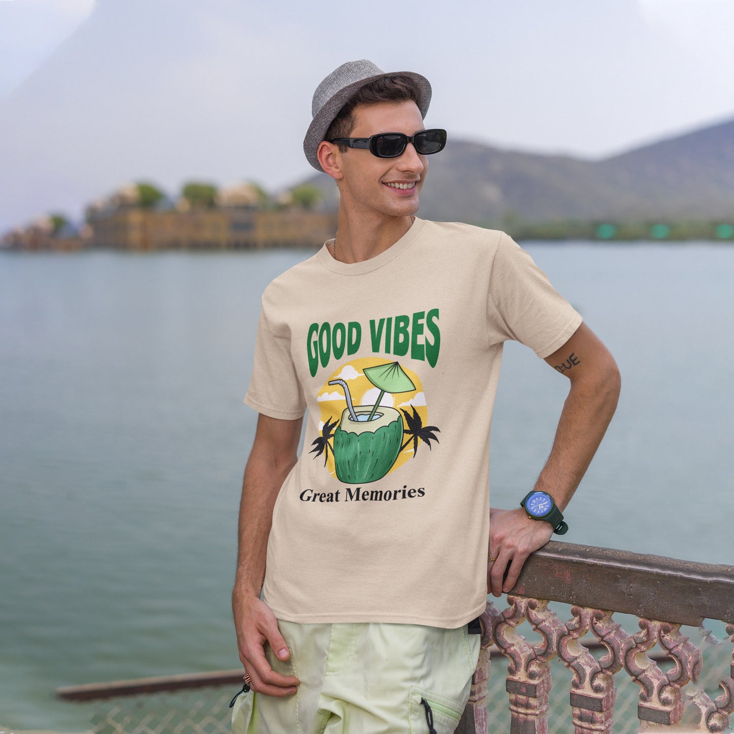 Good Vibes Great Memories Men Vintage T-shirt