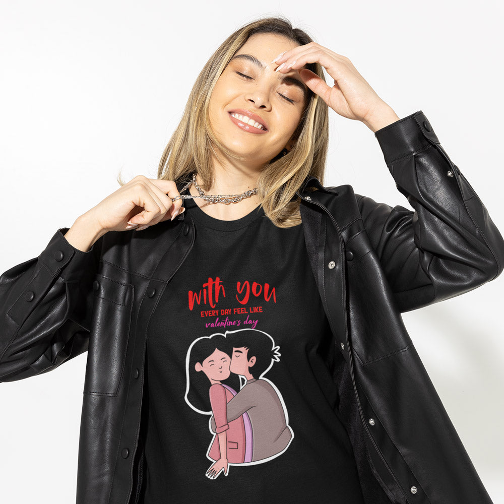 black t shirt and