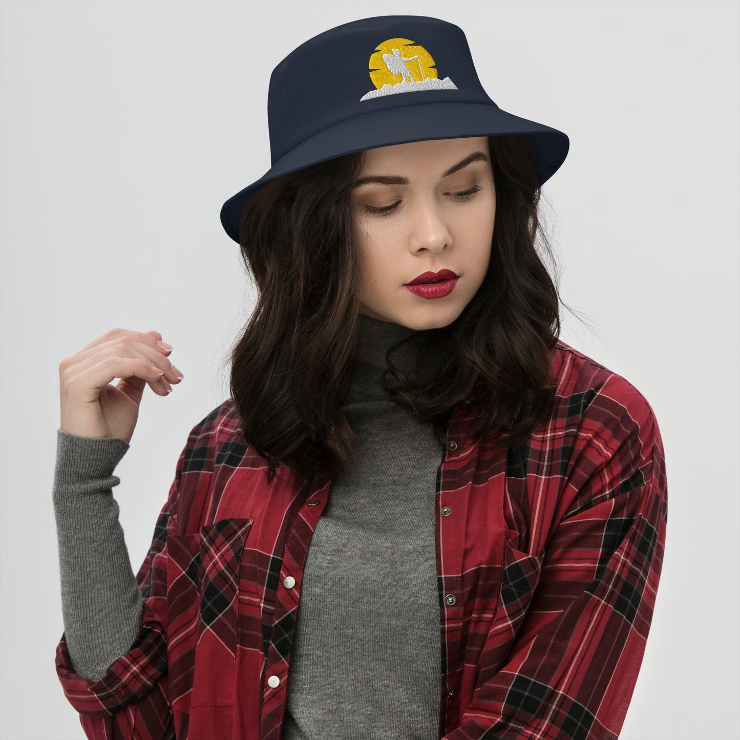 Adventure bucket hat