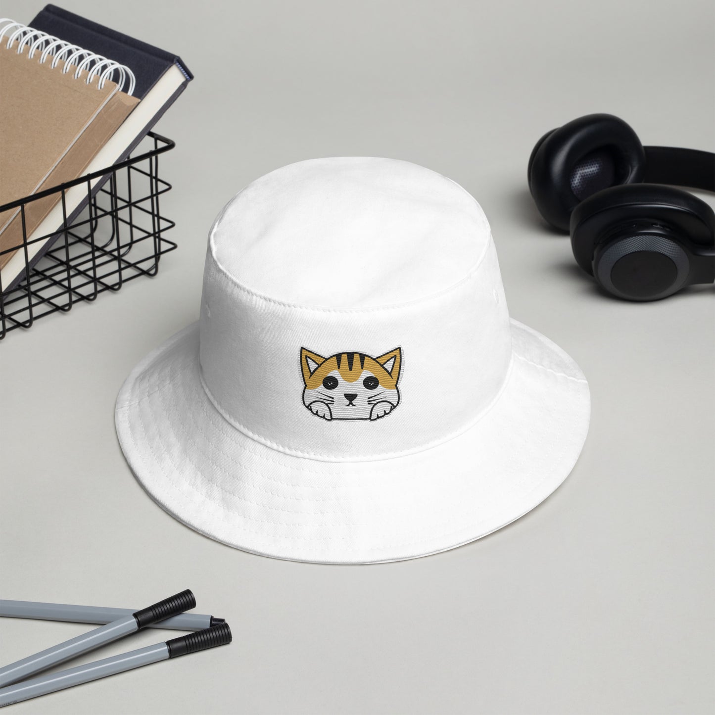 Unisex bucket hat for cats
